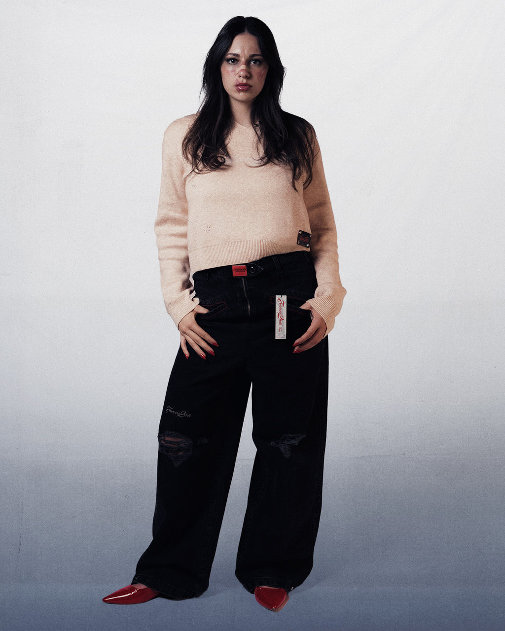 V-NECK BEIGE JUMPER