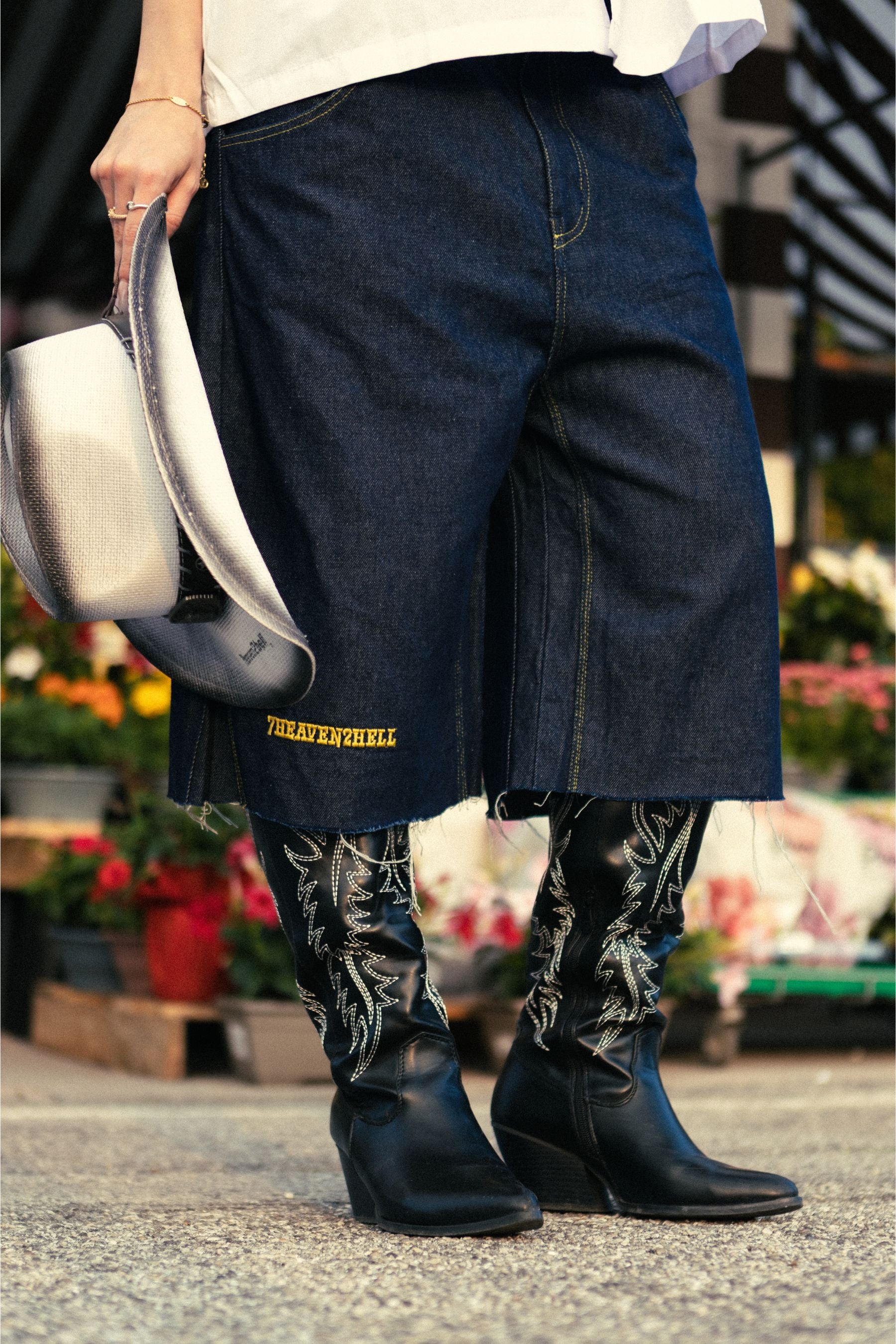 Cowboy jorts denim