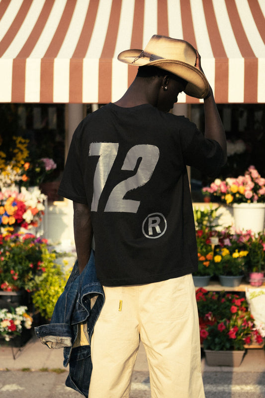 72 Tee black